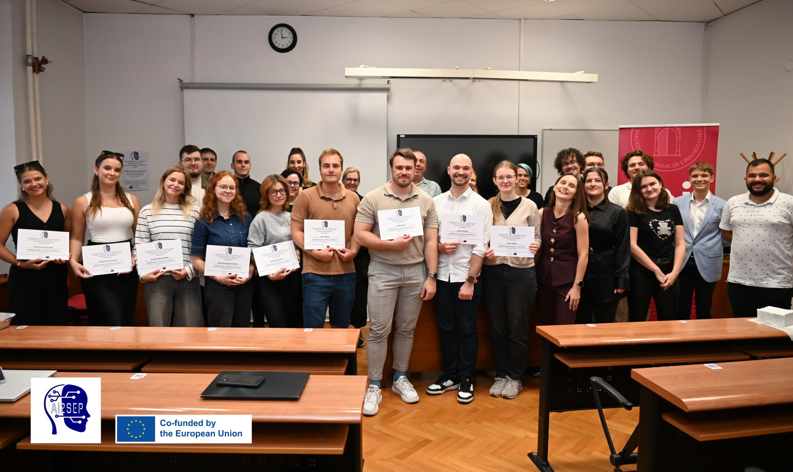 Featured image for “Študenti FOV UM so sodelovali na študentski konferenci Erasmus+ projekta AI2SEP – Razvoj talentov na področju umetne inteligence za reševanje perečih okoljskih problemov”